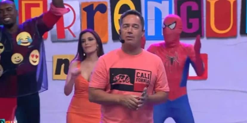 RedeTV! acusa Band de concorrência desleal e tenta acabar com quadro do Zap 
