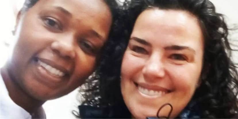 Fã divulga foto com Ana Paula Arósio e aparência surpreende - Reprodução Instagram Fã divulga foto com Ana Paula Arósio e aparência surpreende - Reprodução Instagram