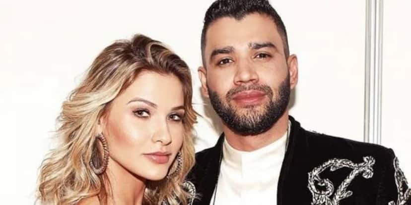 Gusttavo Lima ao lado de Andressa, sua esposa há mais de dez anos. (Foto: Reprodução / Internet)