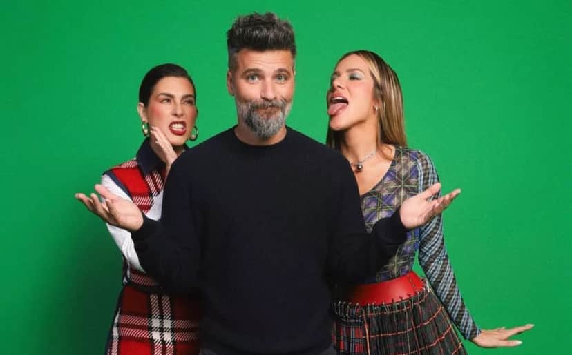 O casal ao lado da ex-atriz da Globo, Fernanda Paes Leme (Foto: Reprodução) O casal ao lado da ex-atriz da Globo, Fernanda Paes Leme (Foto: Reprodução)