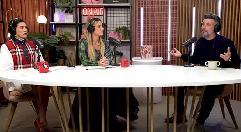Bruno Gagliasso participa do podcast da esposa, Giovanna Ewbank Bruno Gagliasso participa do podcast da esposa, Giovanna Ewbank