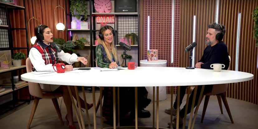 Fernanda Paes Leme, Giovanna Ewbank e Bruno Gagliasso (Foto: Reprodução / YouTube) Fernanda Paes Leme, Giovanna Ewbank e Bruno Gagliasso (Foto: Reprodução / YouTube)