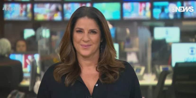 Christiane Pelajo nos estúdios da GloboNews. - Foto: Reprodução / Internet Christiane Pelajo nos estúdios da GloboNews. - Foto: Reprodução / Internet