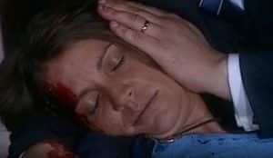 Joana (Tássia Camargo) ficará à beira da morte em O Cravo e a Rosa (Foto: Reprodução/ Globo) Joana (Tássia Camargo) ficará à beira da morte em O Cravo e a Rosa (Foto: Reprodução/ Globo)
