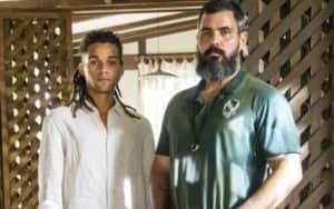 Marcelo (Lucas Leto) se aproximará de Alcides (Juliano Cazarré) para investigar o próprio pai (Foto: Reprodução/ Globo) Marcelo (Lucas Leto) se aproximará de Alcides (Juliano Cazarré) para investigar o próprio pai (Foto: Reprodução/ Globo)