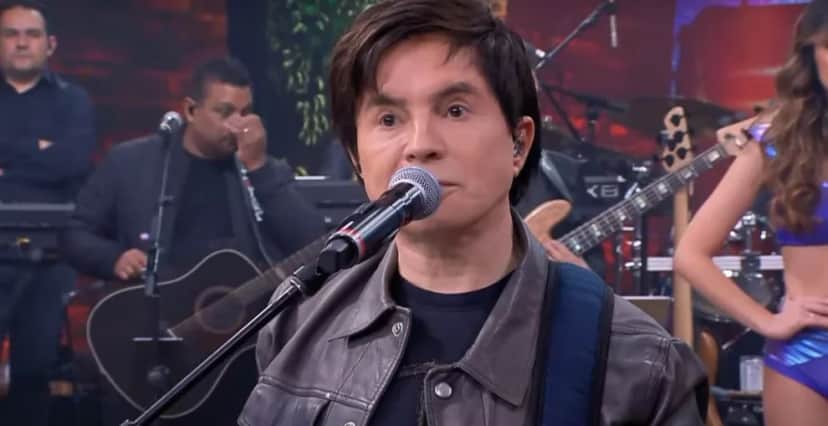 Xororó esteve no Faustão e falou de Sandy e Junior (Foto: Reprodução) Xororó esteve no Faustão e falou de Sandy e Junior (Foto: Reprodução)