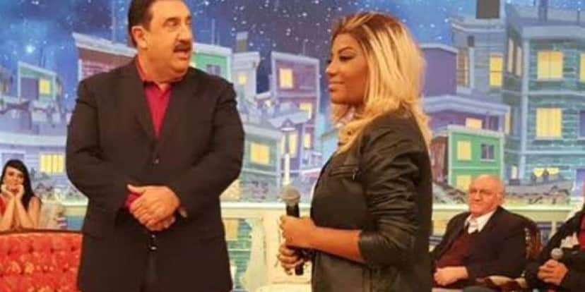 Apresentador do SBT, Ratinho, é detonado após dizer que Ludmilla não pode engravidar por namorada não ter ‘berimbau’ - Reprodução Apresentador do SBT, Ratinho, é detonado após dizer que Ludmilla não pode engravidar por namorada não ter ‘berimbau’ - Reprodução