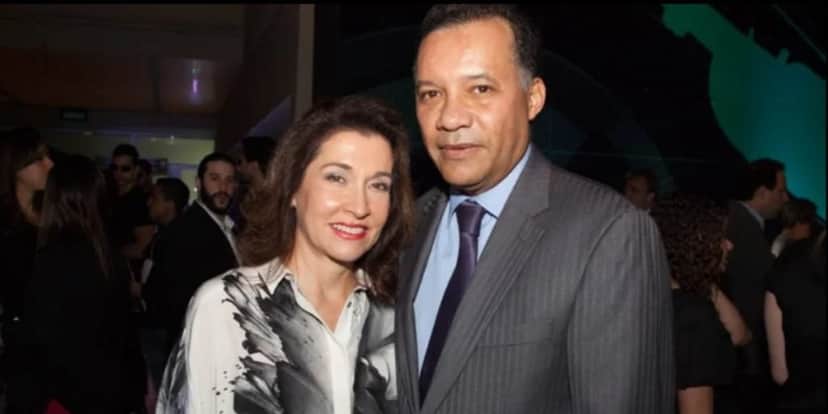 http://tvfoco.uai.com.br/wp-content/uploads/2015/05/Daniela-Mercury.jpg