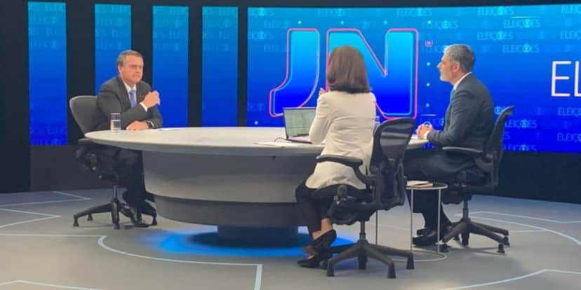 William Bonner e Renata Vasconcellos em entrevista a Bolsonaro no Jornal Nacional - Foto: Reprodução William Bonner e Renata Vasconcellos em entrevista a Bolsonaro no Jornal Nacional - Foto: Reprodução