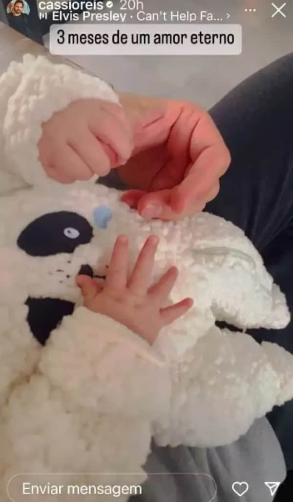 Romeo, filho da atriz Fernanda Vasconcellos e Cássio Reis deixa público encantado com tanta fofura - Foto: Reprodução Instagram Romeo, filho da atriz Fernanda Vasconcellos e Cássio Reis deixa público encantado com tanta fofura - Foto: Reprodução Instagram