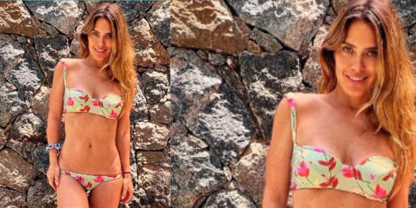 Carolina Dieckmann exibe beleza natural em foto com micro biquíni Carolina Dieckmann exibe beleza natural em foto com micro biquíni