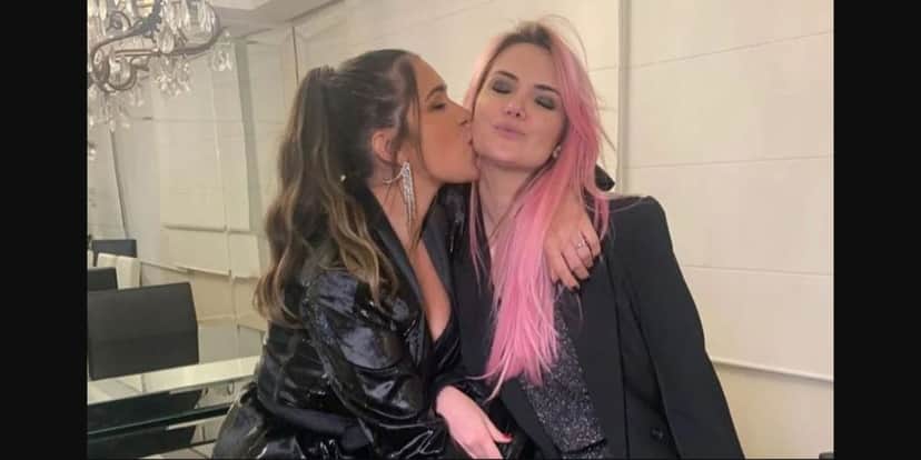 Marcela Mc Gowan e Gizelly Bicalho Marcela Mc Gowan e Gizelly Bicalho