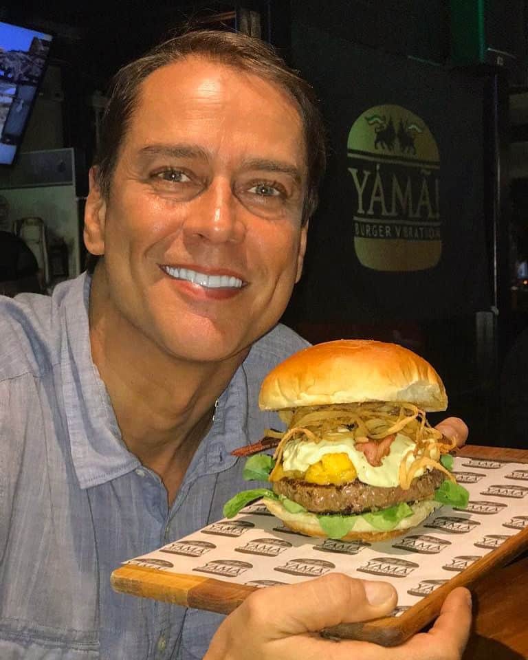 Marcello Antony é dono de hamburguerias no Rio de Janeiro (Foto: Reprodução) Marcello Antony é dono de hamburguerias no Rio de Janeiro (Foto: Reprodução)
