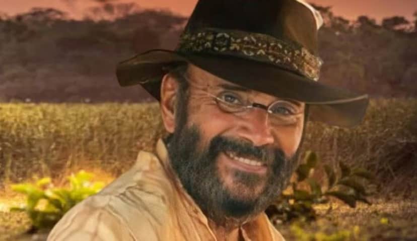 Pantanal - Por essa ninguém esperava! Eugênio (Almir Sater) ganhará um amor no final do remake assinado por Bruno Luperi (Foto: Reprodução / Globo / Montagem TV Foco) Pantanal - Por essa ninguém esperava! Eugênio (Almir Sater) ganhará um amor no final do remake assinado por Bruno Luperi (Foto: Reprodução / Globo / Montagem TV Foco)
