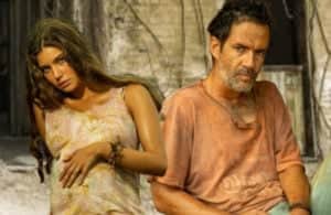 Luto em Pantanal - Filha de Juma (Alanis Guillen) morre? Grávida, mulher-onça luta com bandido e briga termina em tragédia (Foto: Reprodução / Globo) Luto em Pantanal - Filha de Juma (Alanis Guillen) morre? Grávida, mulher-onça luta com bandido e briga termina em tragédia (Foto: Reprodução / Globo)