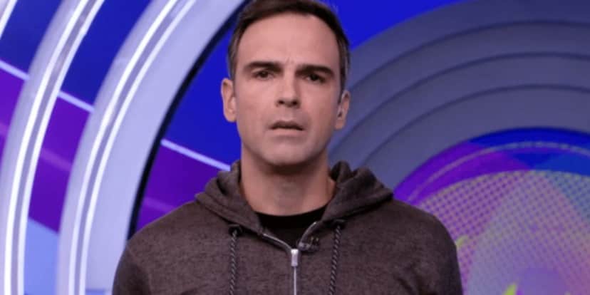Tadeu Schmidt é o apresentador do BBB Brasil - Foto: Reprodução Tadeu Schmidt é o apresentador do BBB Brasil - Foto: Reprodução