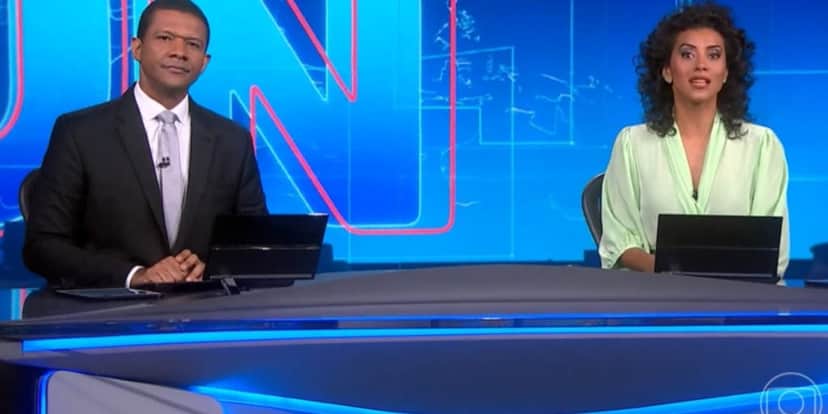 O Jornal Nacional foi comandado por Márcio Bonfim e Aline Midlej O Jornal Nacional foi comandado por Márcio Bonfim e Aline Midlej