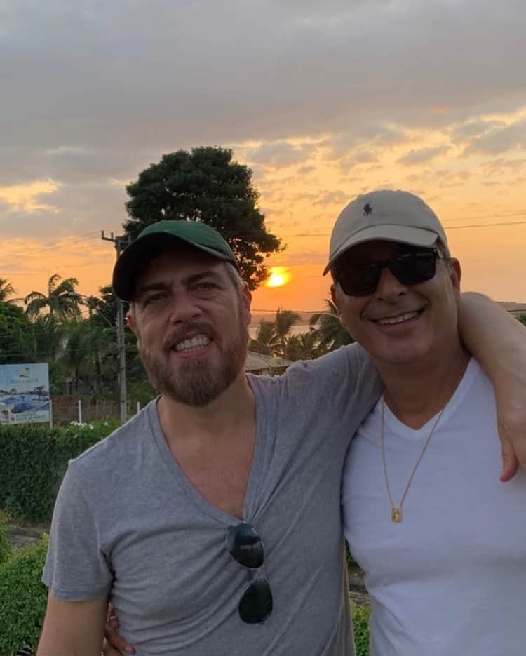 Anderson Müller já vive uma relação de 17 anos com o médico Paulo (Foto Reprodução/Internet) Anderson Müller já vive uma relação de 17 anos com o médico Paulo (Foto Reprodução/Internet)