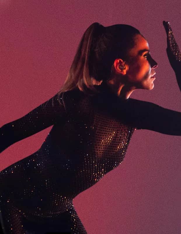 Em estreia da sua nova turnê, Wanessa ousa no look transparente e exibe corpão aos 39 anos - Foto Reprodução Em estreia da sua nova turnê, Wanessa ousa no look transparente e exibe corpão aos 39 anos - Foto Reprodução