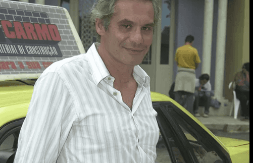 Ator era português , estrela da novela Senhora do Destino, mudou de profissão após abandonar as novelas, mas perdeu a vida cedo - Reprodução Ator era português , estrela da novela Senhora do Destino, mudou de profissão após abandonar as novelas, mas perdeu a vida cedo - Reprodução