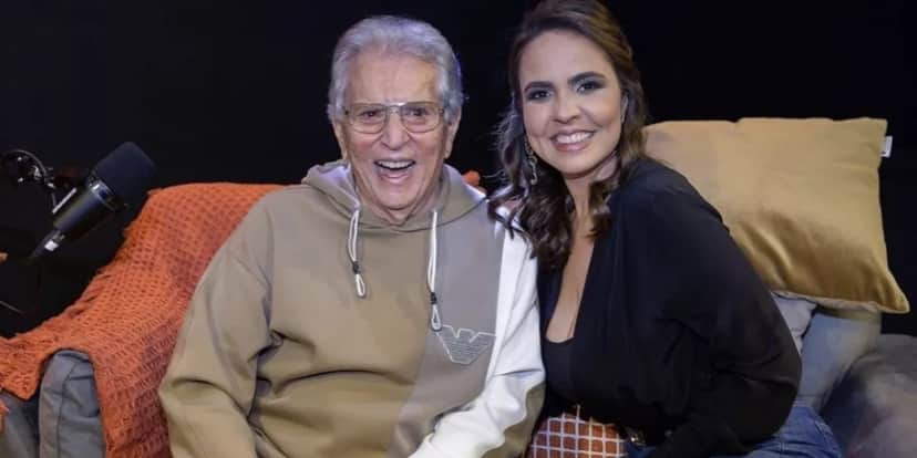 Carlos Alberto ao lado de Renata Domingues (Foto: Divulgação) Carlos Alberto ao lado de Renata Domingues (Foto: Divulgação)
