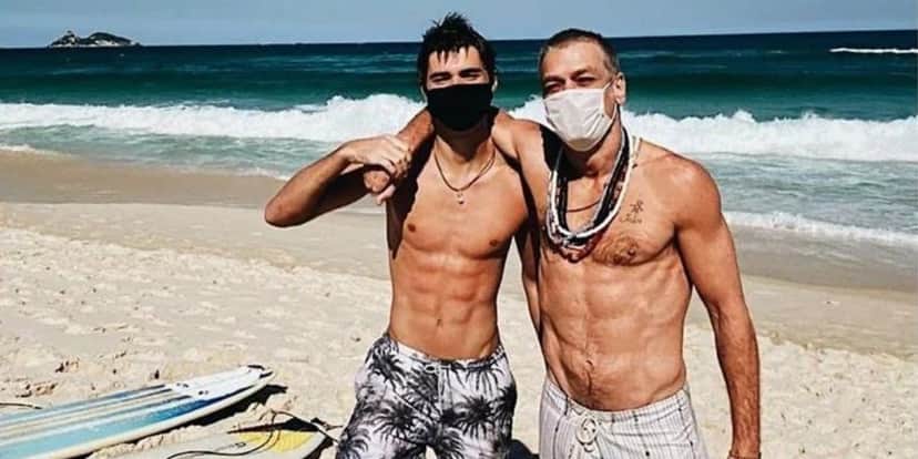 João, filho de Fábio de Assunção, tem beleza de cair o queixo e fotos provam - Foto: Reprodução João, filho de Fábio de Assunção, tem beleza de cair o queixo e fotos provam - Foto: Reprodução