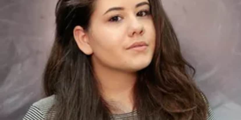 Atriz Ana Karolina Lannes , que foi a Ágata em Avenida Brasil, cresceu, se assumiu lésbica e tem beleza surpreendente - Foto Reprodução Atriz Ana Karolina Lannes , que foi a Ágata em Avenida Brasil, cresceu, se assumiu lésbica e tem beleza surpreendente - Foto Reprodução