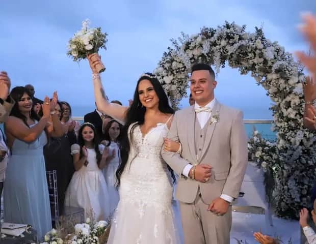 Perlla durante o seu casamento com o marido (Foto: Reprodução) Perlla durante o seu casamento com o marido (Foto: Reprodução)