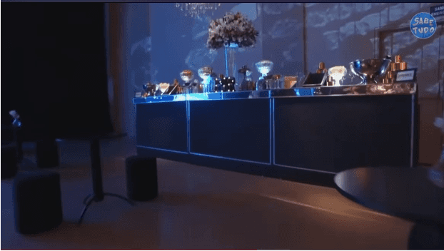 Vida luxuosa e fortuna absurda de Celso Portiolli deixam qualquer um morrendo de inveja - Foto Reprodução Vida luxuosa e fortuna absurda de Celso Portiolli deixam qualquer um morrendo de inveja - Foto Reprodução