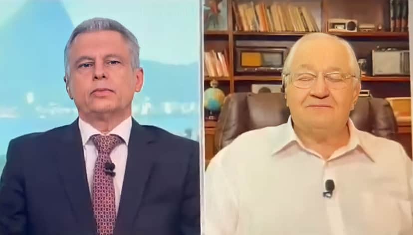 Fernando Molica nota que Boris Casoy ficou desacordado enquanto ele falava Fernando Molica nota que Boris Casoy ficou desacordado enquanto ele falava