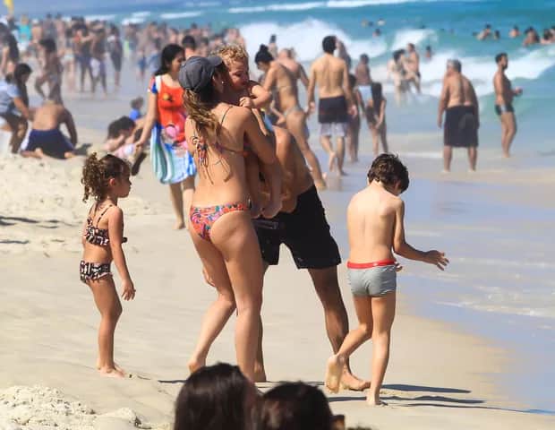 Aos 29 anos, o galã da Globo, Felipe Simas é pai das crianças mais lindas do Brasil - (Foto: AgNews) Aos 29 anos, o galã da Globo, Felipe Simas é pai das crianças mais lindas do Brasil - (Foto: AgNews)