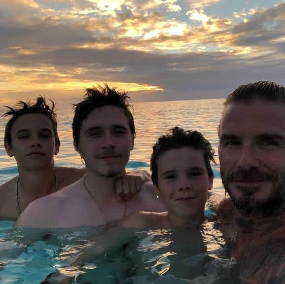Jogador David Beckham e seus filhos Brooklyn, Romeo e Cruz Foto: Reprodução Jogador David Beckham e seus filhos Brooklyn, Romeo e Cruz Foto: Reprodução