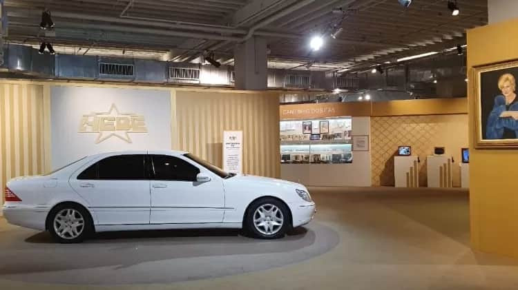 A apresentadora tinha uma grande paixão por seus carros (Foto: Reprodução) A apresentadora tinha uma grande paixão por seus carros (Foto: Reprodução)