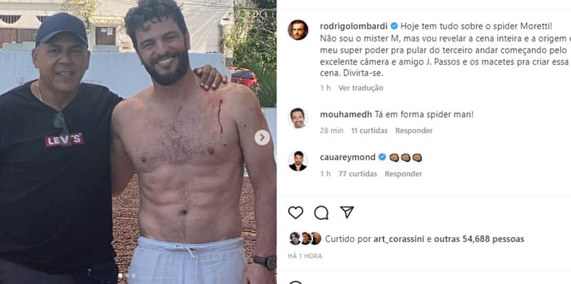 Rodrigo Lombardi, sem camisa, revela segredos de gravações da nova novela da Globo Rodrigo Lombardi, sem camisa, revela segredos de gravações da nova novela da Globo