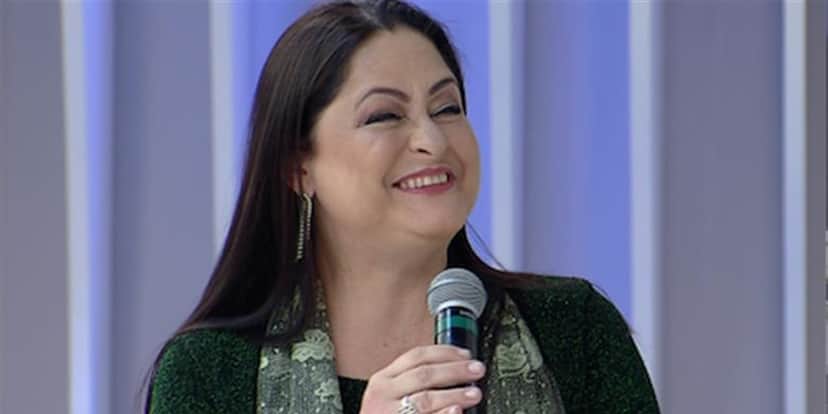 Uma das maiores estrelas da Globo hoje sobrevive vendendo salgados na rua: "Era uma retardada" (Foto Reprodução/Internet) Uma das maiores estrelas da Globo hoje sobrevive vendendo salgados na rua: "Era uma retardada" (Foto Reprodução/Internet)