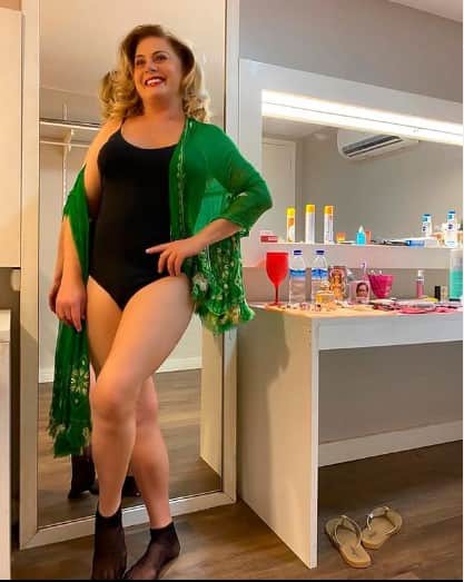 A atriz de maiô - Foto: Reprodução A atriz de maiô - Foto: Reprodução