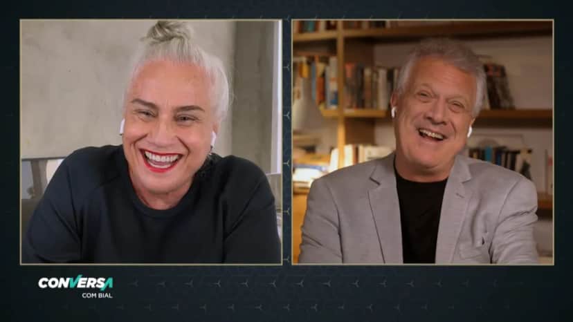 Vera Holtz deu entrevista para Pedro Bial (Foto: Reprodução)