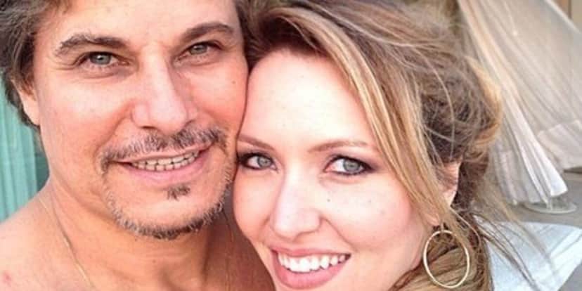 Edson Celulari e Karin Roepke se conheceram há mais de 10 anos atrás durante um musical (Foto Reprodução/Internet) Edson Celulari e Karin Roepke se conheceram há mais de 10 anos atrás durante um musical (Foto Reprodução/Internet)