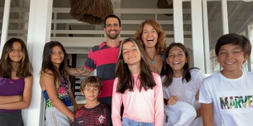 Com família grande, Polianna Abritta, do Fantástico, mostra que seus filhos são os mais lindos do Brasil Com família grande, Polianna Abritta, do Fantástico, mostra que seus filhos são os mais lindos do Brasil