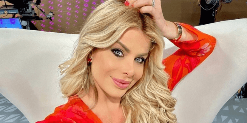 Karina Bacchi, ex-atriz da Globo (Foto: Divulgação) Karina Bacchi, ex-atriz da Globo (Foto: Divulgação)