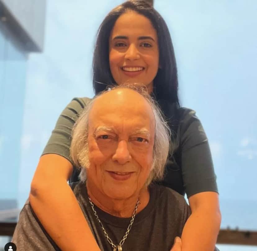 Viúva de Erasmo Carlos, Fernanda Passos, faz desabafo doloroso revelando que o marido morreu em seus braços Viúva de Erasmo Carlos, Fernanda Passos, faz desabafo doloroso revelando que o marido morreu em seus braços