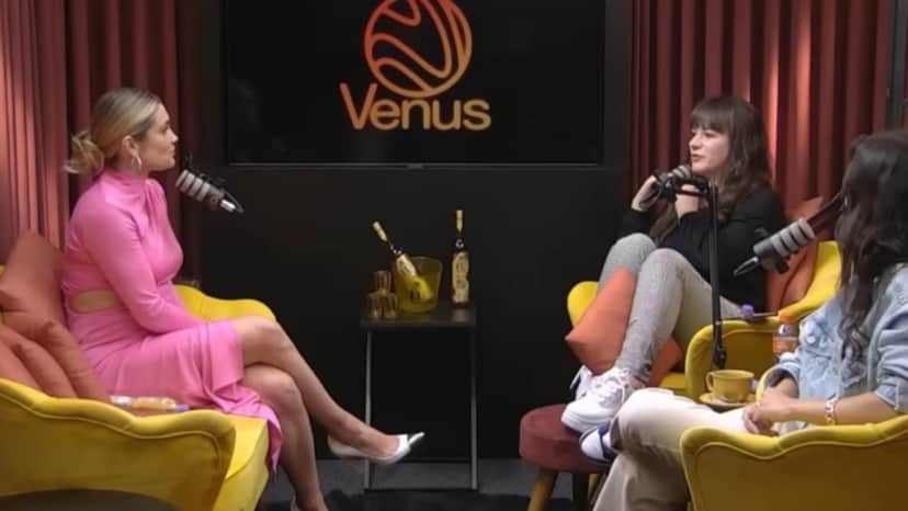 A atriz da Globo contou muita coisa interessante sobre os bastidores de sua carreira no Vênus Podcast A atriz da Globo contou muita coisa interessante sobre os bastidores de sua carreira no Vênus Podcast
