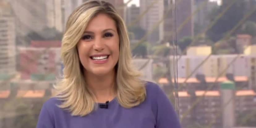 A jornalista sempre foi considerada uma das mais lindas da Globo (Reprodução: Globo) A jornalista sempre foi considerada uma das mais lindas da Globo (Reprodução: Globo)