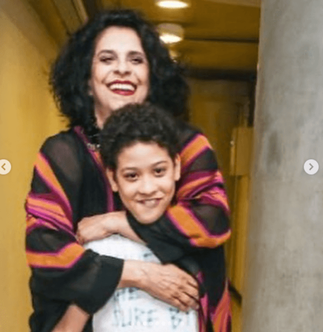 Gal Costa deixou um filho de 17 anos e explicação para idade do rapaz foi dada - Foto Reprodução Instagram Gal Costa deixou um filho de 17 anos e explicação para idade do rapaz foi dada - Foto Reprodução Instagram