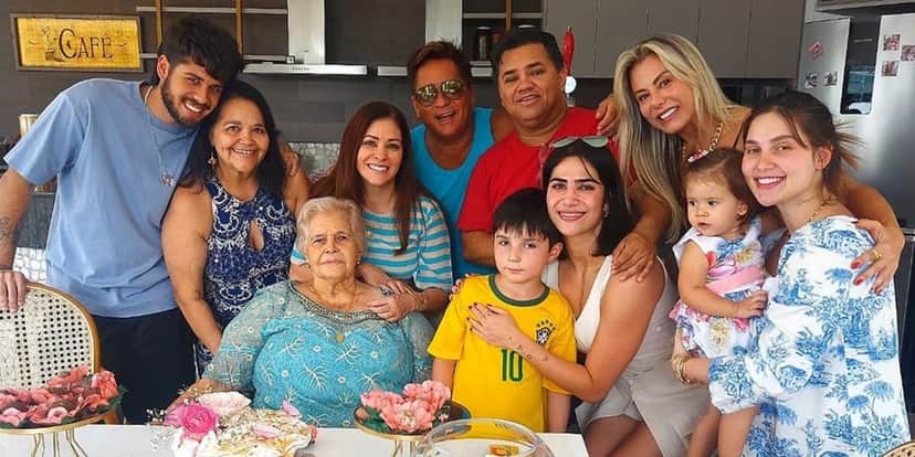 Jéssica Beatriz, Zé Felipe, Virgínia Fonseca e a família na casa de Leonardo - Foto Reprodução Instagram Jéssica Beatriz, Zé Felipe, Virgínia Fonseca e a família na casa de Leonardo - Foto Reprodução Instagram