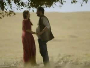 Jéter e Zeruia em cena na série Reis (Foto: Reprodução / Record TV) Jéter e Zeruia em cena na série Reis (Foto: Reprodução / Record TV)
