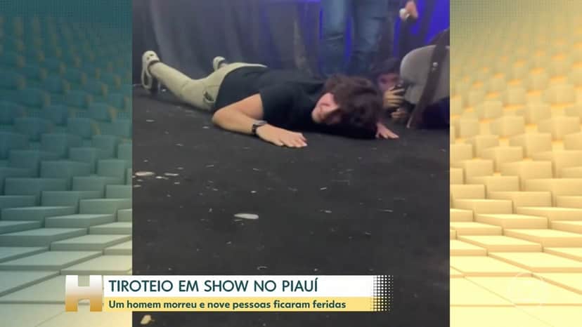 Nattanzinho precisou ficar abaixado em camarim, após tiroteio em um festival de música no Piauí (Foto: Reprodução / TV Globo) Nattanzinho precisou ficar abaixado em camarim, após tiroteio em um festival de música no Piauí (Foto: Reprodução / TV Globo)