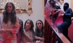 Bomba em Vencer o Desamor - Bárbara, Dafne e Ariadna podem ser presas após jogarem Calixto escada abaixo (Foto: Reprodução / Las Estrellas / Montagem TV Foco) Bomba em Vencer o Desamor - Bárbara, Dafne e Ariadna podem ser presas após jogarem Calixto escada abaixo (Foto: Reprodução / Las Estrellas / Montagem TV Foco)