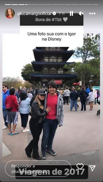A socialite com o filho na Disney - Foto: reprodução A socialite com o filho na Disney - Foto: reprodução