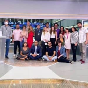 César Tralli com equipe da Globo (Foto: Reprodução, Instagram) César Tralli com equipe da Globo (Foto: Reprodução, Instagram)